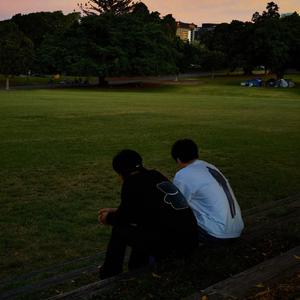 黑鬼大战甜美免费播放
